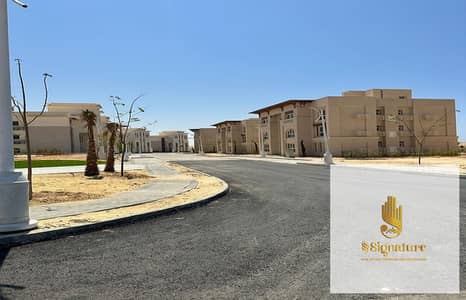 للبيع شاليه متشطب  فيو حمام سباحه ولوكيشن مميز في جايا الساحل الشمالي