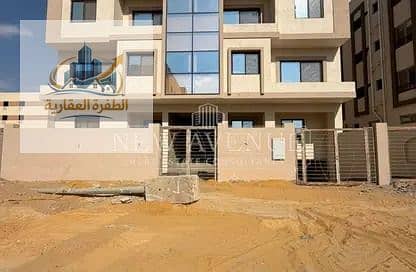 شقه للبيع بسعرمحروق فى بيت الوطن الحى الاول البيع بنصف الثمن سعرالمترب15 الف بدل 28 الف
