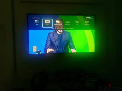 شاشة سامسونج ٤٣ بوصة سمارت 4k . . . بالكرتونة كسر زيرو بدون صيانة