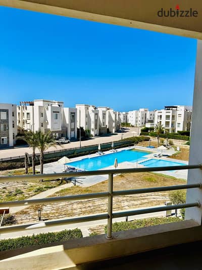 Two-bedroom chalet Amwaj near the sea