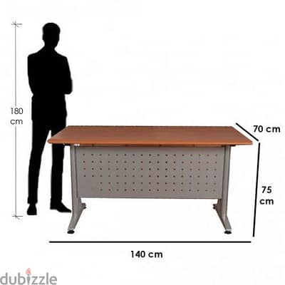 مكتب  شاسيه معدن بحاله ممتازه جدا