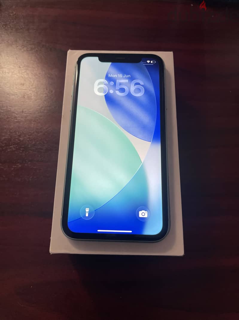Apple - iPhone 11 3