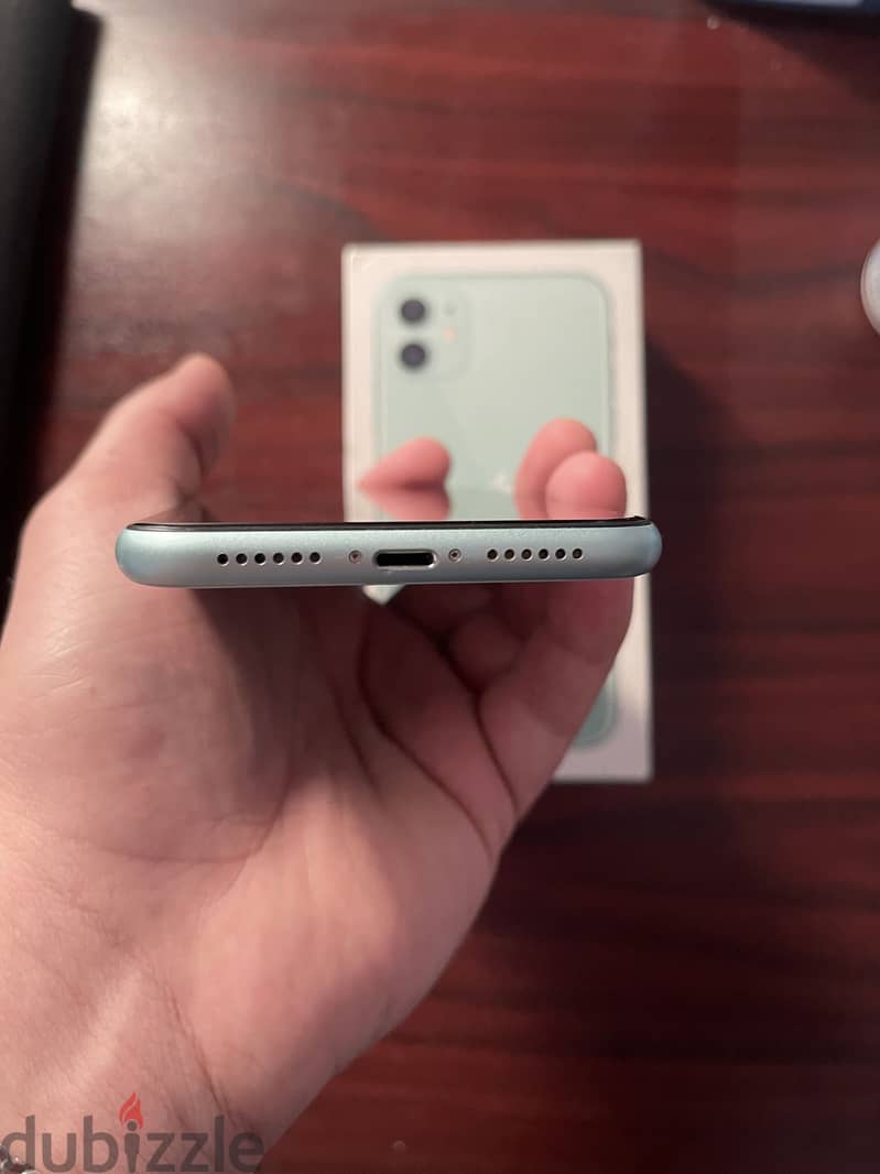 Apple - iPhone 11 6