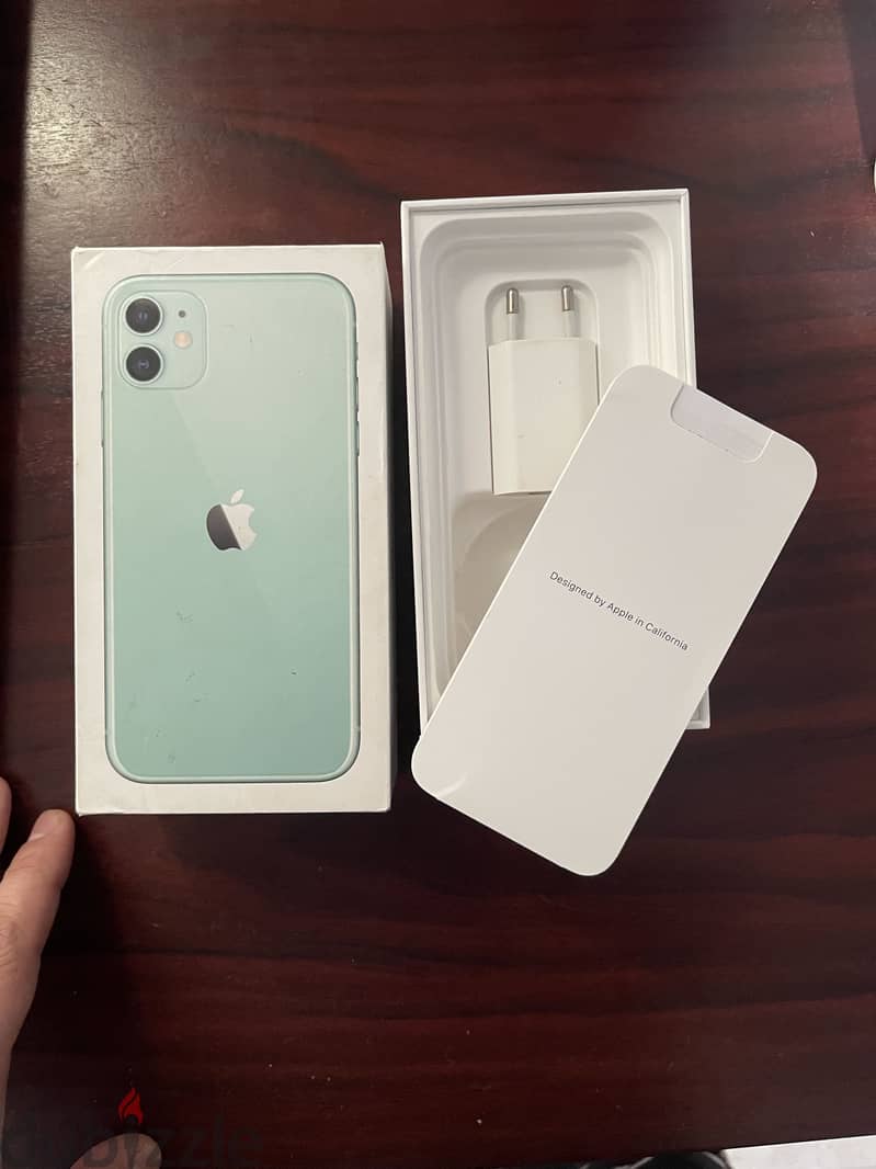 Apple - iPhone 11 7