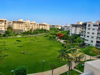 200 sq m apartment for rent in Madinaty B10, with a stunning view of the largest wide garden.