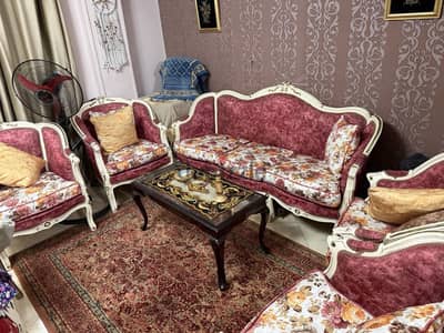 4 كراسي و كنبة وطرابيزة خشب زان