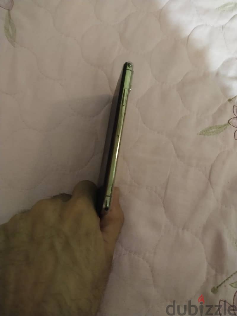 Apple - iPhone XS 3