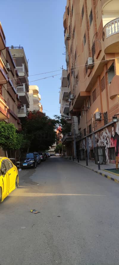 عماره للبيع بمنطقه ٢٤ اكتوبر الاسماعيلية