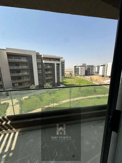 For sale in Madinaty, a 100 sqm apartment with a down payment and wide installments, Garden View, Bahri Terminal, B15