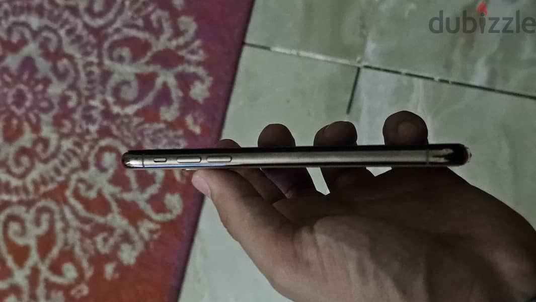 Apple - iPhone XS 3