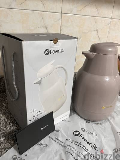 ترمس  feenik بالكوتونه
