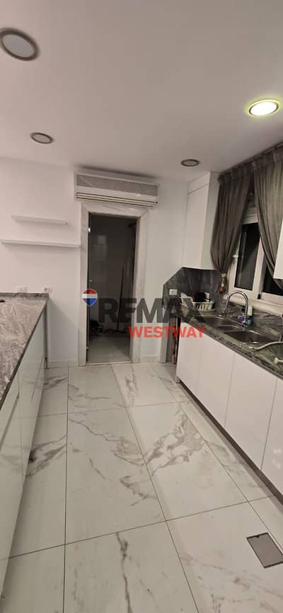 Apartment for rent in Courtyard (Beverly Hills), Sheikh Zayed.