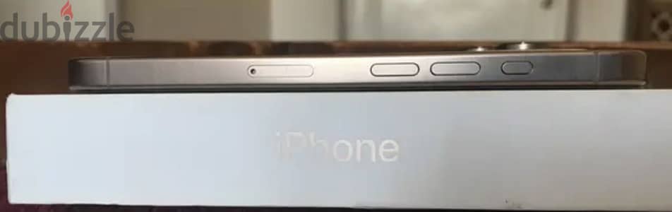 آبل - آيفون 16 برو