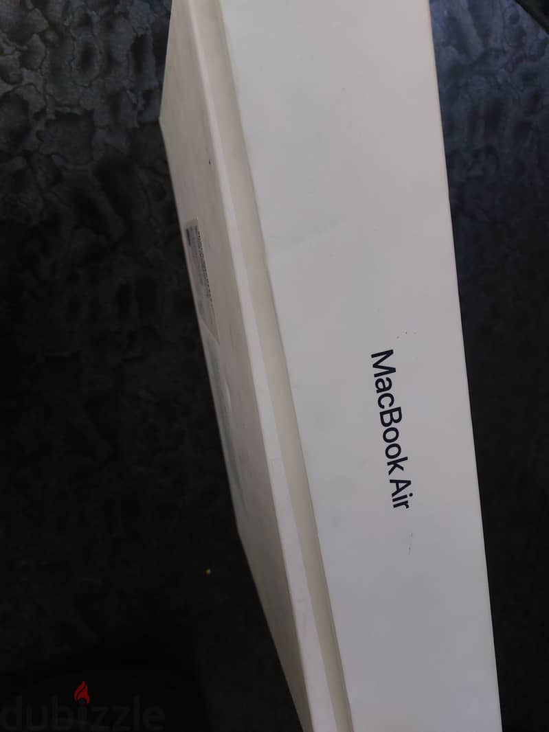 Macbook Air m2 midnight 4