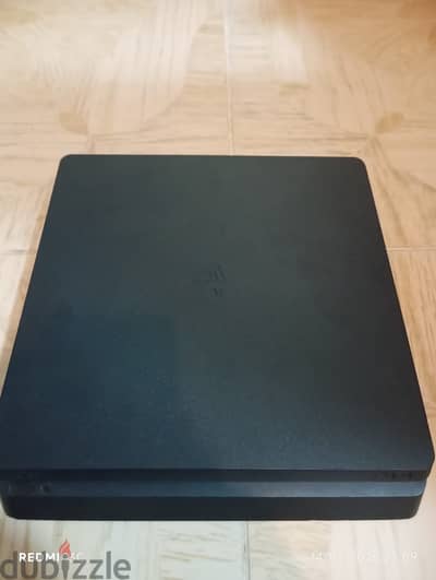 PS4 Slim