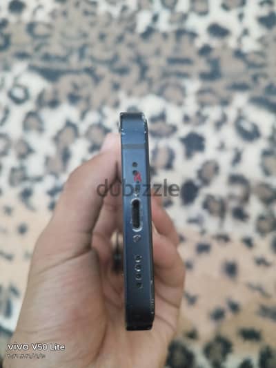 آبل - آيفون 12 ميني