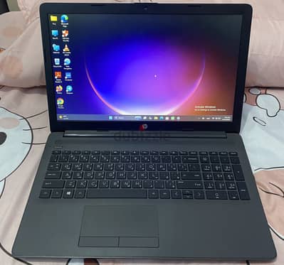 لاب توب hp cori3 الجيل العاشر بحاله الجديد