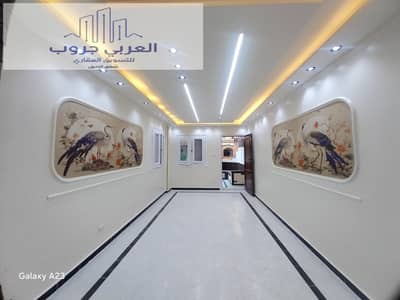 شقه ارضي مدخل خاص للبيع في اسكندرية العجمي شاطئ النخيل كاش أو تقسيط موقع مميز جدا بجوار الخدمات