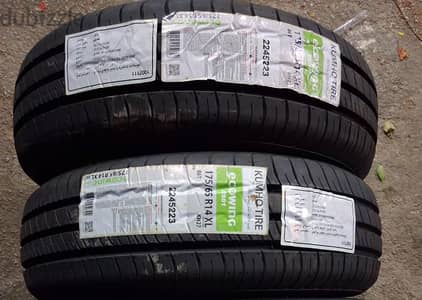 2 فردة كاوتش كومهوR14 Kumho Ecowing ES01 جديدة زيرو إنتاج 2021