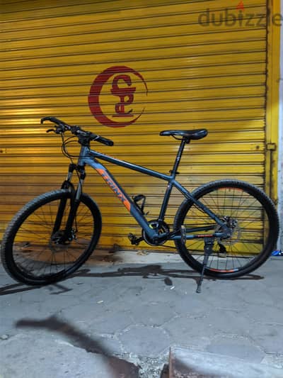 Trinx M 136 Size 26