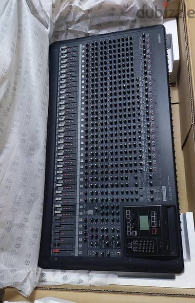 ميكسر Yamaha MGP 32X الأصلي