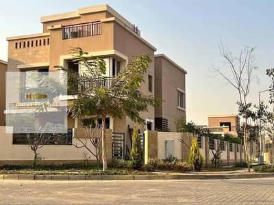 Last villa, a standard color, ready for delivery with super luxury finishing at this price in Tag City in a very distinguished location on the ring road and the Suez road.