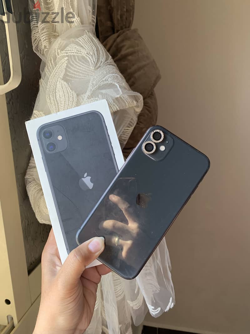 Apple - iPhone 11 7