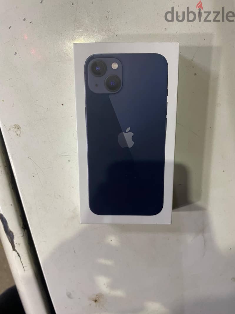 Apple - iPhone 13 2