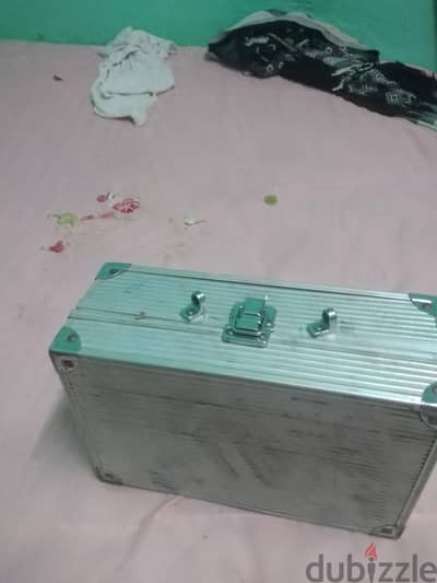 حقيبة مكياج