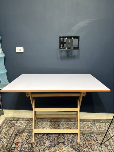 Architecture drawing table