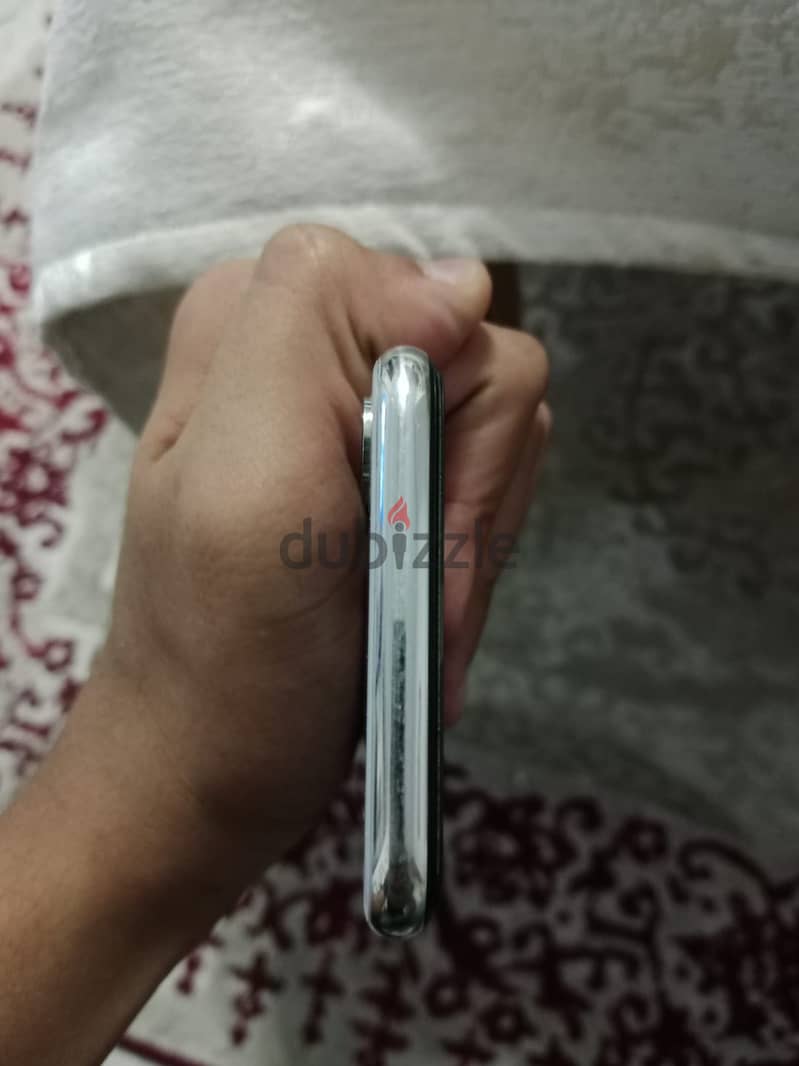 Apple - iPhone X 3