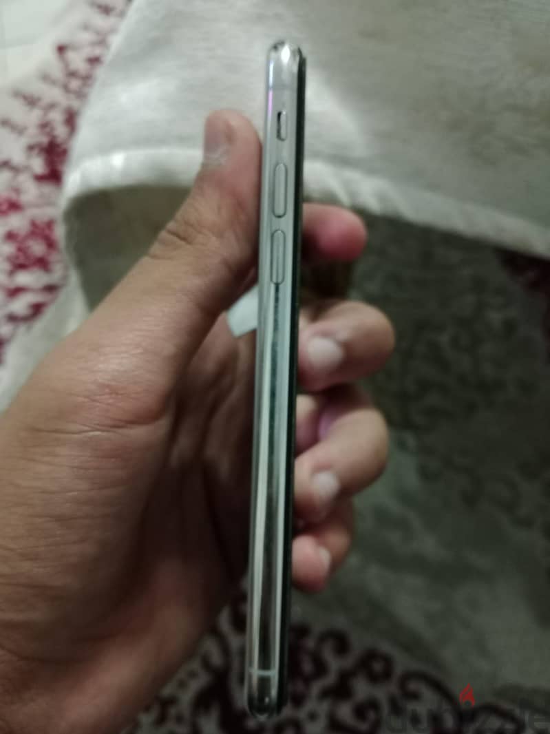 Apple - iPhone X 10