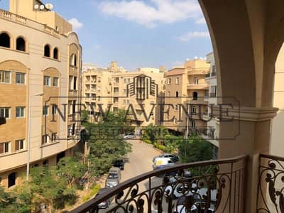 شقة متشطبة بالكامل في عمارات البنفسج القاهرة الجديدة أمام قصر الكبابجي,  الدور الثالث , مساحة 225 متر