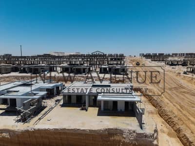 توين هاوس في سولاري راس الحكمة Solare Ras El Hekma مطل مباشرة على اللاجون استلام ٢٠٢٧ متشطب بالكامل بمقدم و أقساط على مدى البعيد