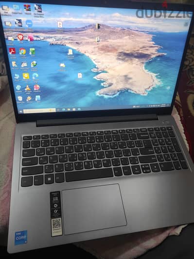 لابتوب  بحاله ممتازه جدا