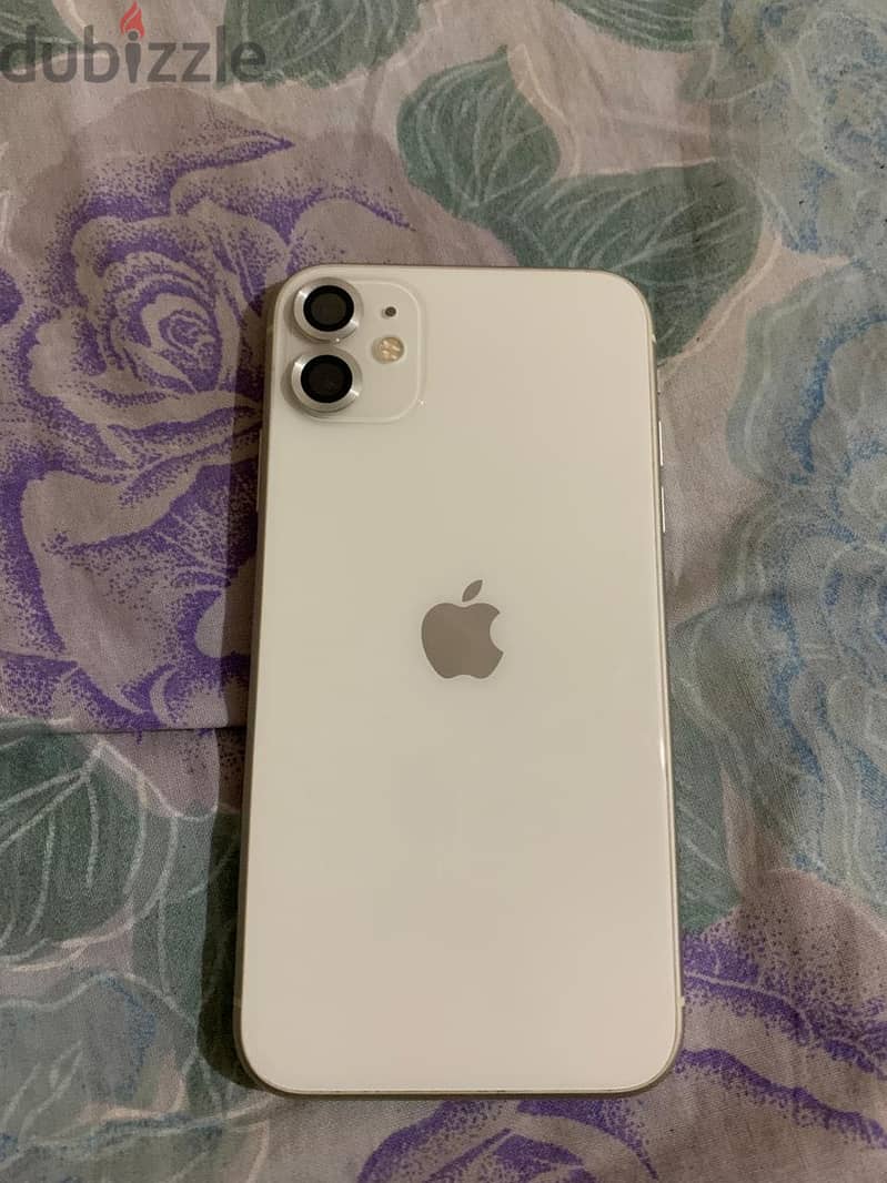Apple - iPhone 11 5
