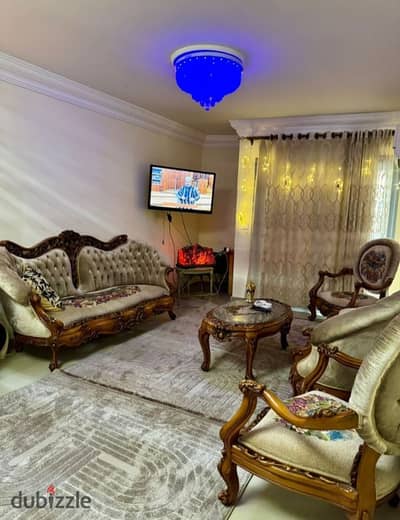 مفروش سيدى بشر ٣ غرف وريسبشن ٢ ق اول سكن قرب بحر