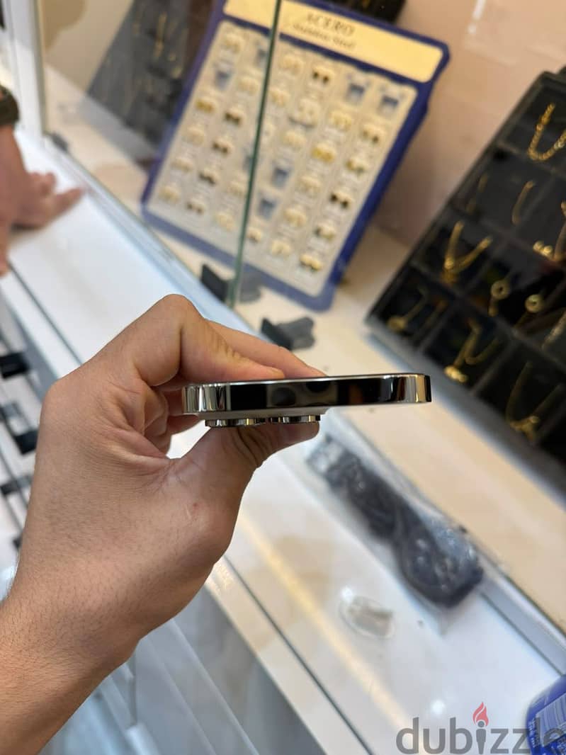 Apple - iPhone 14 Pro 2