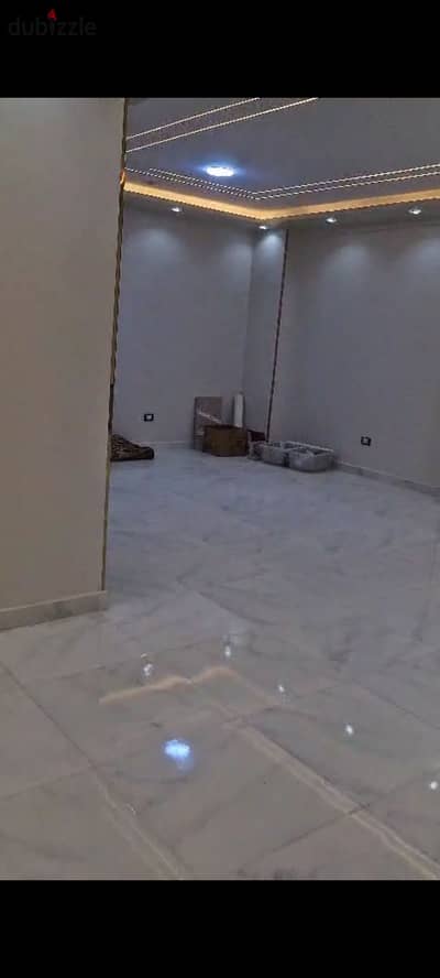 شقه سكني للايجار ف صلاح سالم
