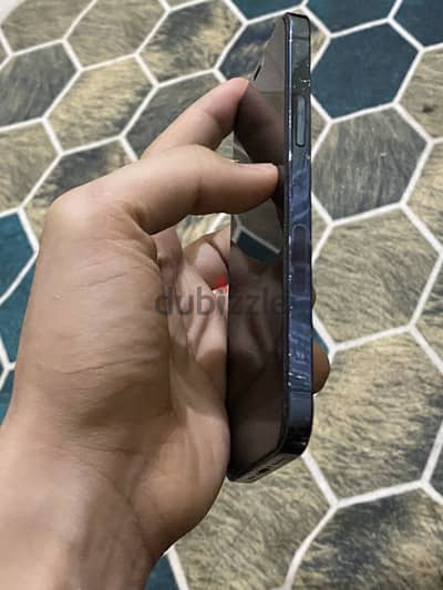 آبل - آيفون 12 برو