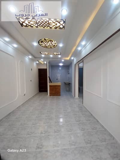 شقه في اسكندرية شاطئ النخيل العجمي تشطيب التـــــــــــرا لوكس