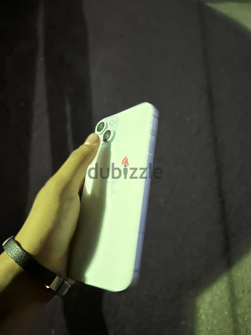 Apple - iPhone 15 plus 3