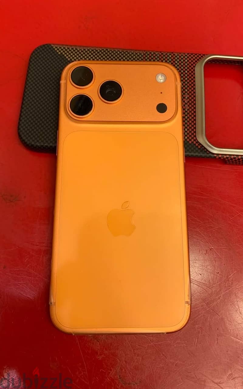 Apple - iPhone 17 Pro Max 2