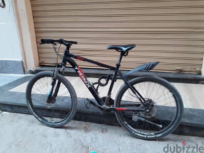 Trinx m136