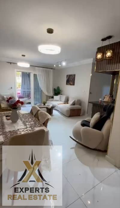للايجار مفروش في مدينتي شقه ارضي 110م بحديقه 45م اول سكن