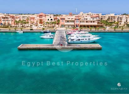 شاليه فاخر جاهز للسكن في خليج ميسكا سوما | إطلالات بانورامية على البحر الأحمر وسكن فاخر على الواجهة البحرية