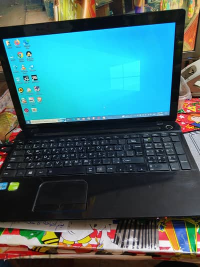 لاب توب توشيبا