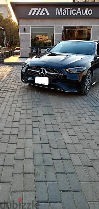 مرسيدس بنز سي 180 2022.