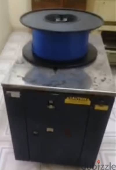 ماكينة ربط صناديق إيطالي EXS-700 220 فولت زيرو