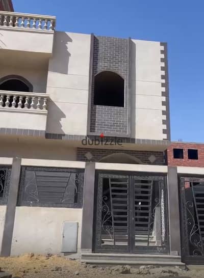 بيت للبيع بمدينة بدر
